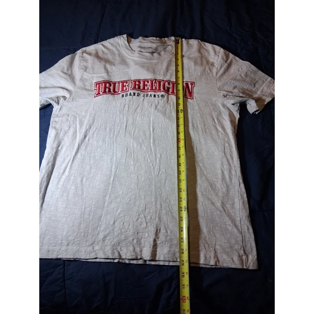 True Religion Spellout T Shirt‎ Men's Size XL GrayvShort Sleeve Slim Casual Tee